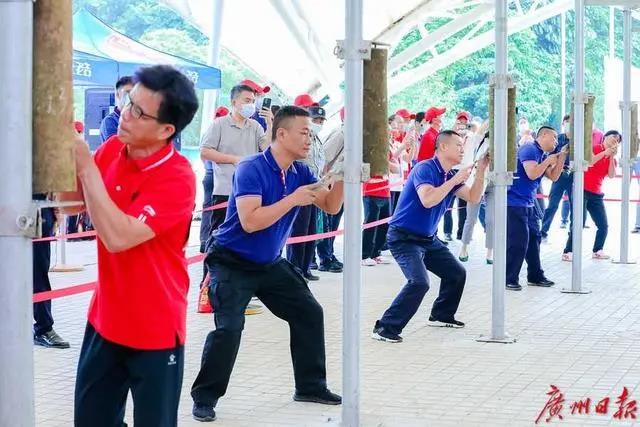 廣東農(nóng)墾隊胡忠華、楊秀文、熊朝云和海南農(nóng)墾隊黃鵬分列第2至5名